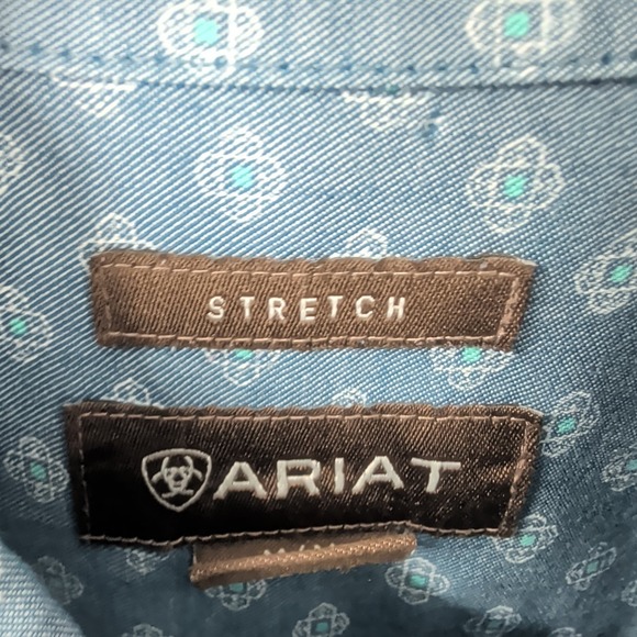 Vintage Ariat Stretch Short Sleeve Subtle Button-Down Shirt Light Blue Size M - Picture 5 of 9